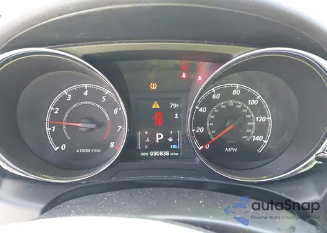 2018 Mitsubishi Outlander Sport 2.4 Se z USA, uszkodzony, nr VIN JA4AP3AW6JZ036299